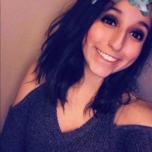 Meet your Posher, Amber